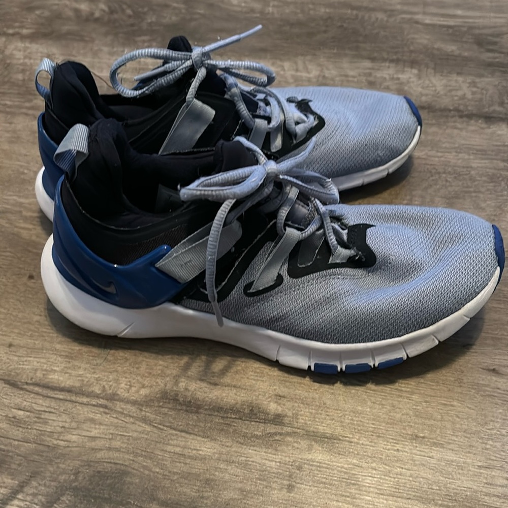Nike training easy slip on sneakers size 7